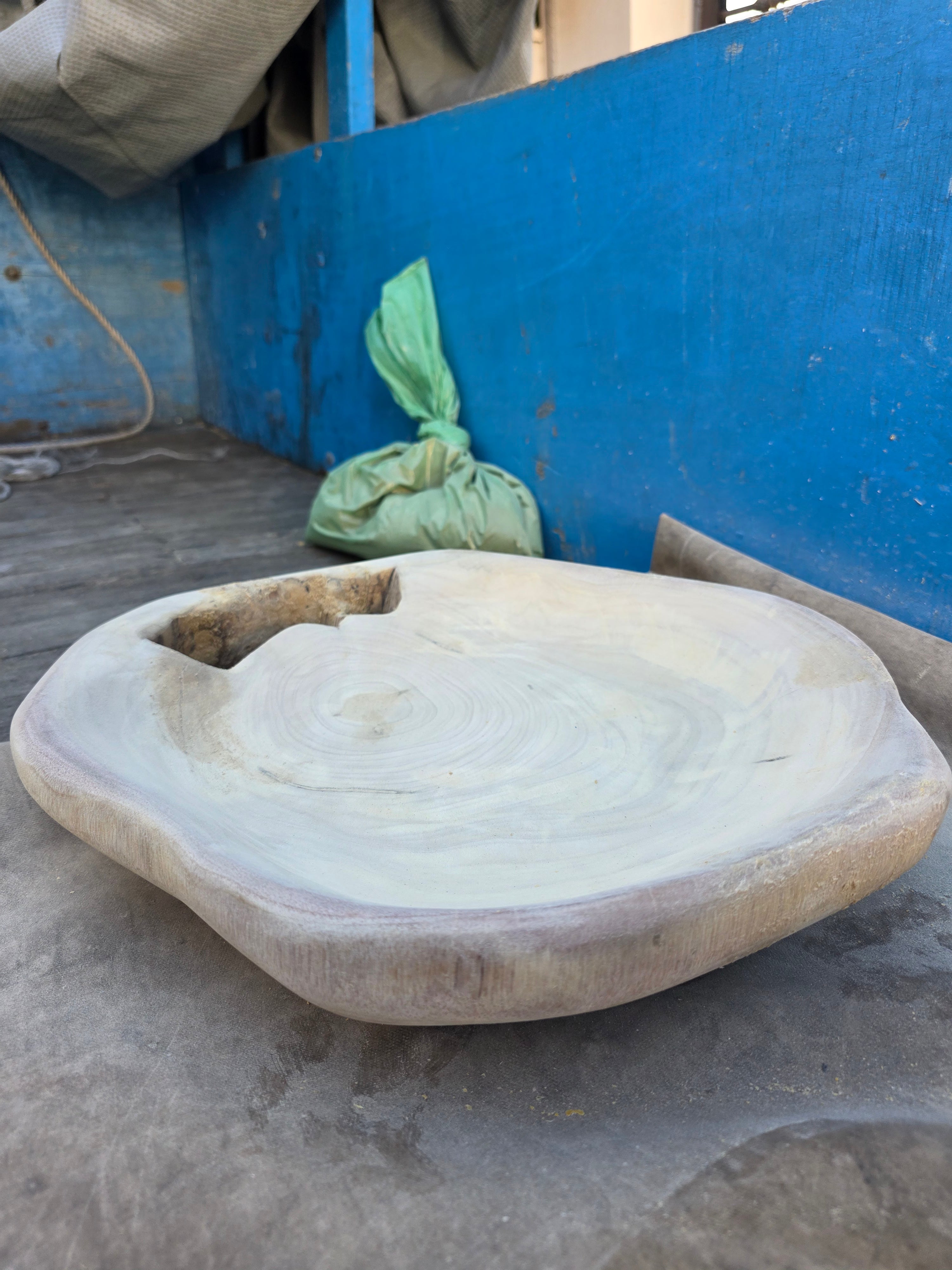Manguerito – Live Edge Melina Fruit Bowl