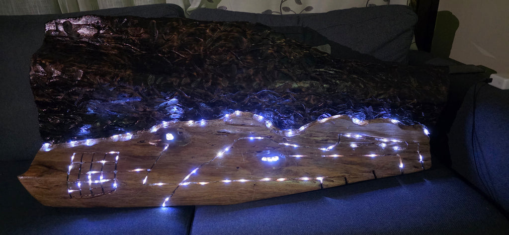 Barva Nocturno – Illuminated Pochote Wood Relief