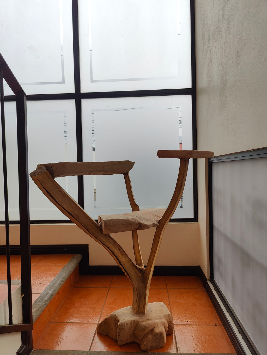Living Structure – Sculptural Planter